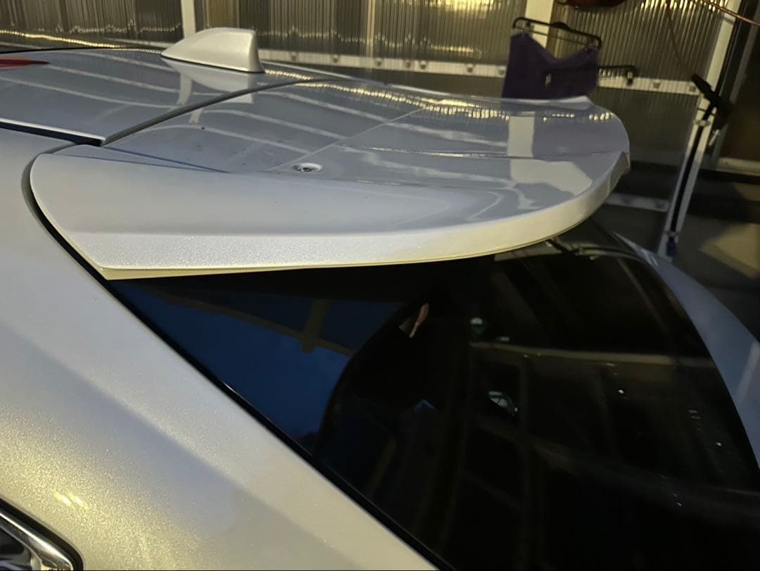 カズノ様 80ハリアー リヤルーフウィング