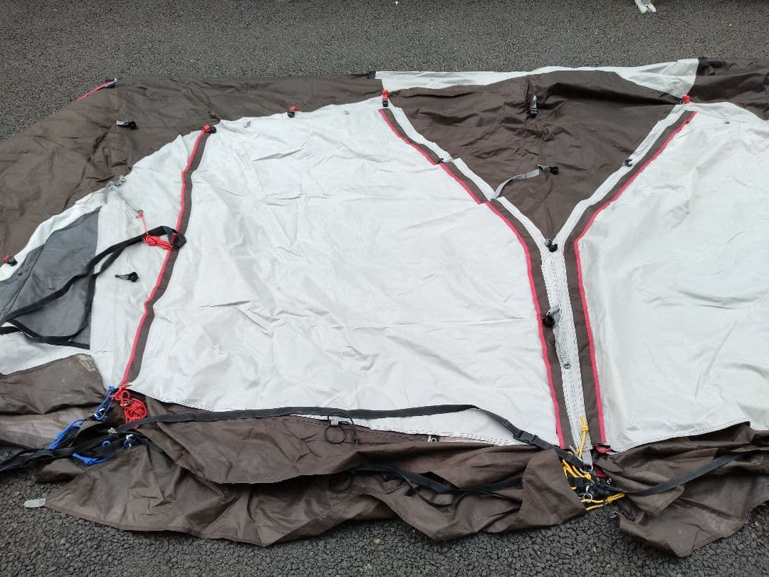 コールマン　Coleman　4Ｓワイド2ルームコクーン３