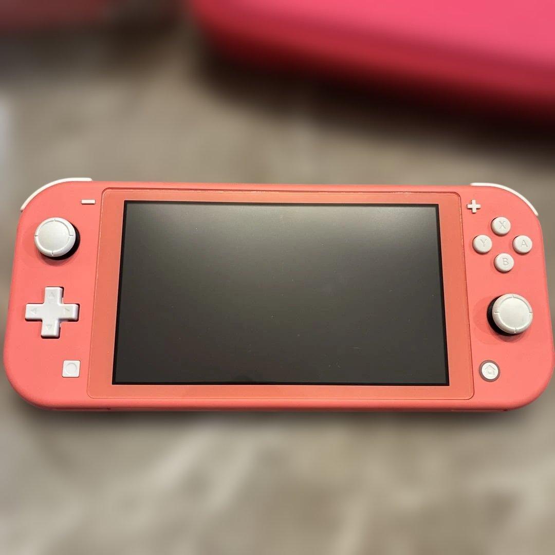 Nintendo Switch Lite コーラル　あつまれどうぶつの森付き
