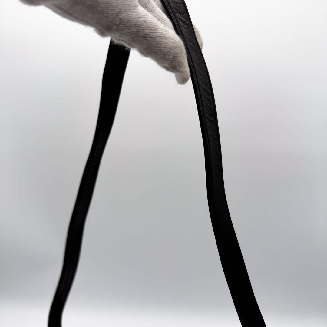 美品◆グッチ ショルダーバッグ G金具 カーフレザー ロゴ金具 ブラック