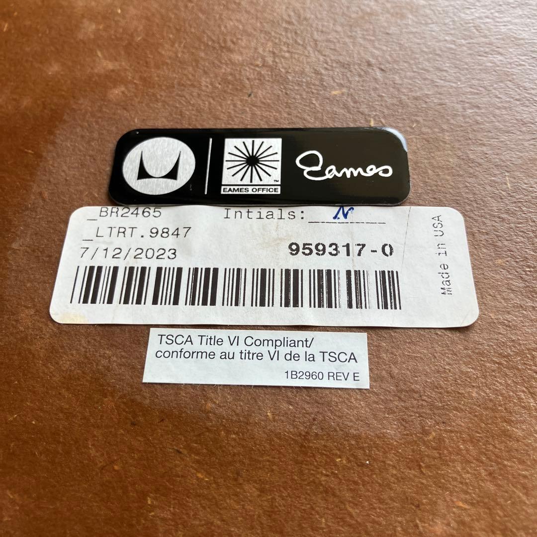 イームズ ワイヤーベーステーブル LTRT ホワイト　2023年製