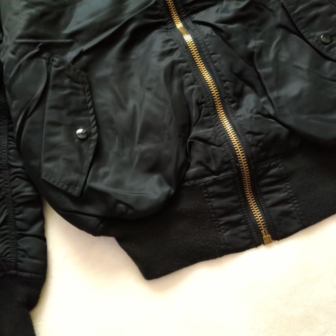 アルファ インダストリーズ MA-1 フライトジャケット 中綿