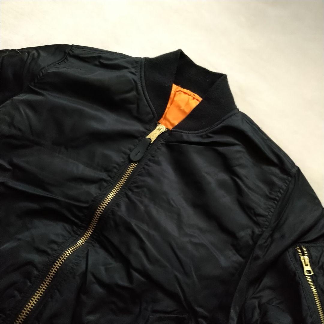 アルファ インダストリーズ MA-1 フライトジャケット 中綿