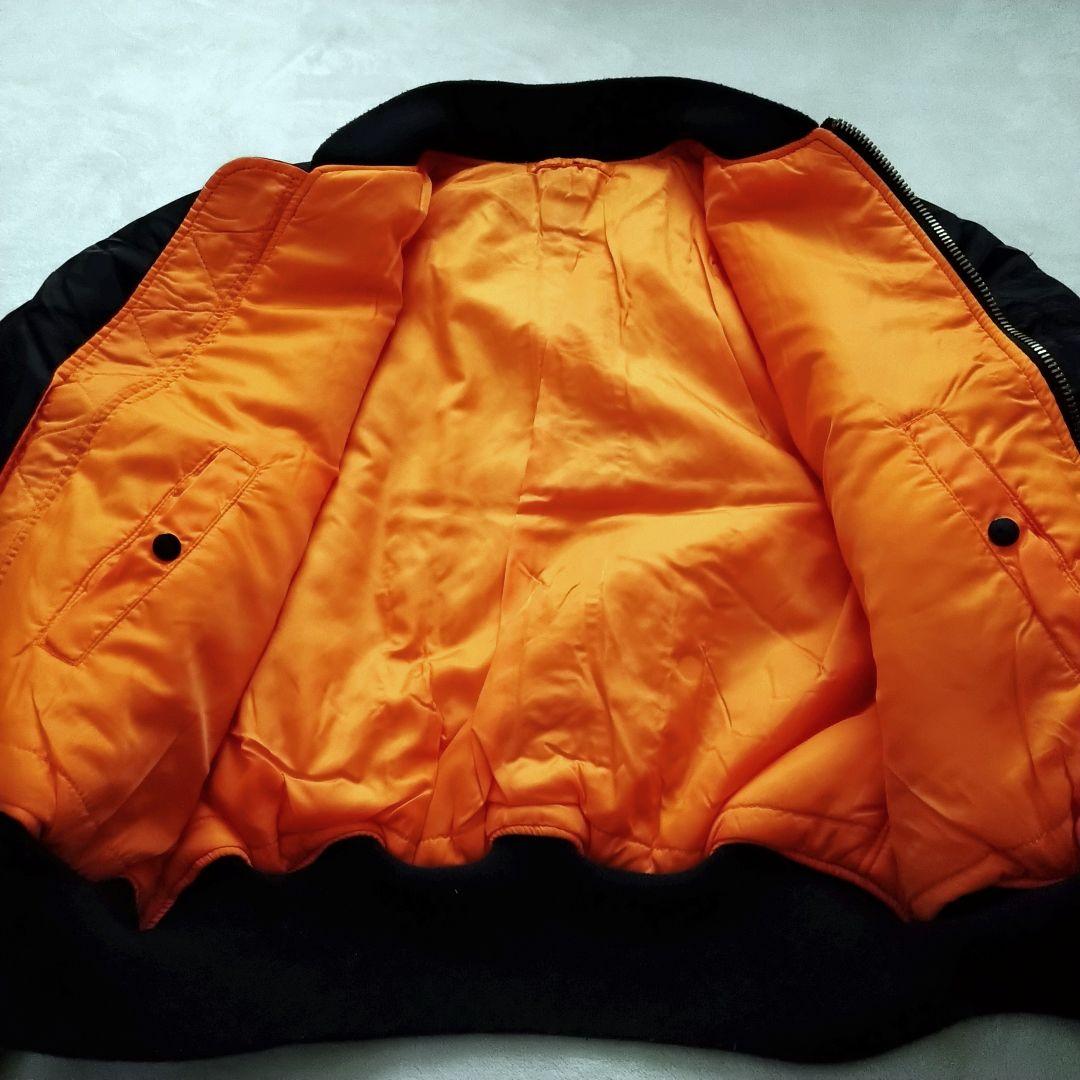 アルファ インダストリーズ MA-1 フライトジャケット 中綿