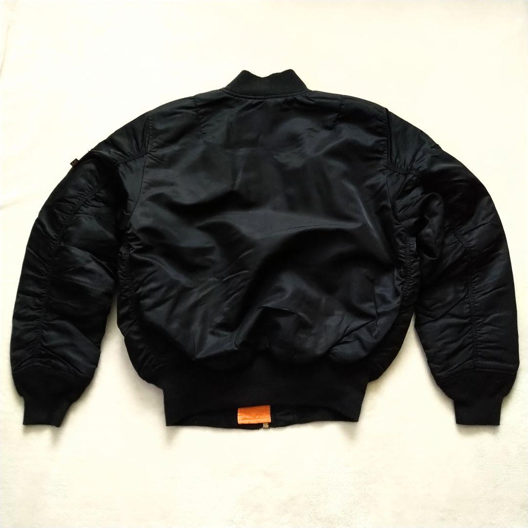 アルファ インダストリーズ MA-1 フライトジャケット 中綿
