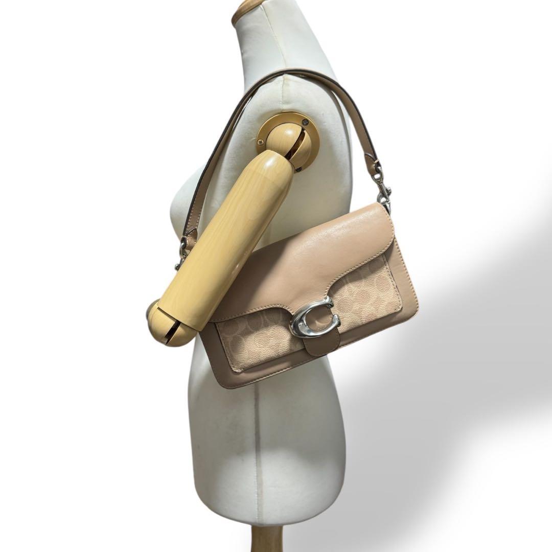 良品 コーチ ワンショルダーバッグ タビー20 PVC レザー ベージュ