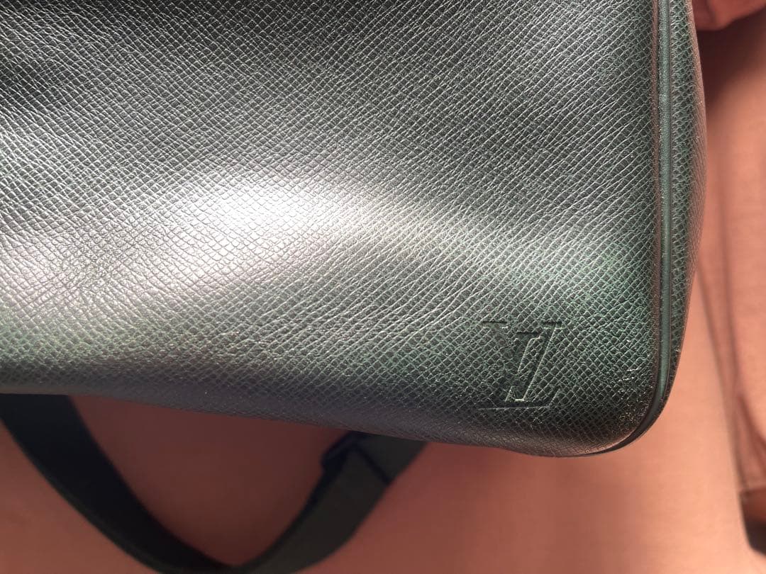 LOUIS VUITTON ルイ ヴィトン タイガ ケンダルPM ボストンバッグ