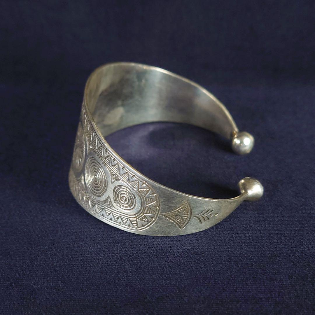 【モロッコ直輸入】トゥアレグ族　高純度シルバーバングル