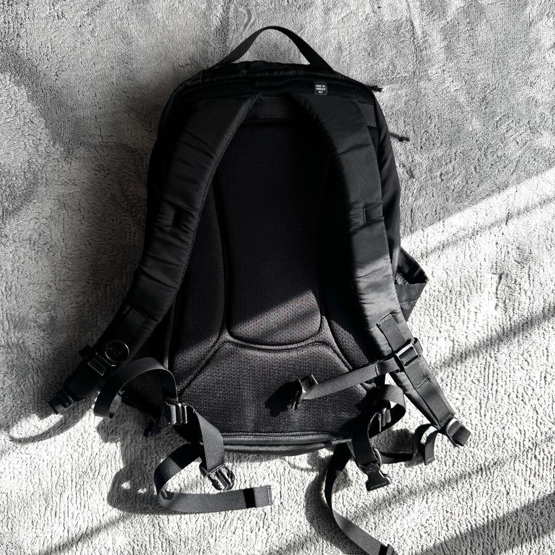 【廃盤 】ARC'TERYX ブラック リュック マンティス26