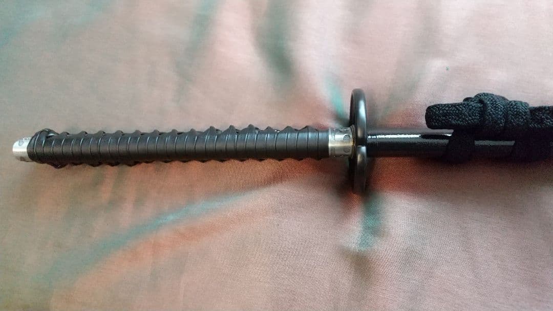 【二尺四寸一分】レザー風柄 居合刀 海鼠透かし鍔 模造刀 武具 拵え 日本刀