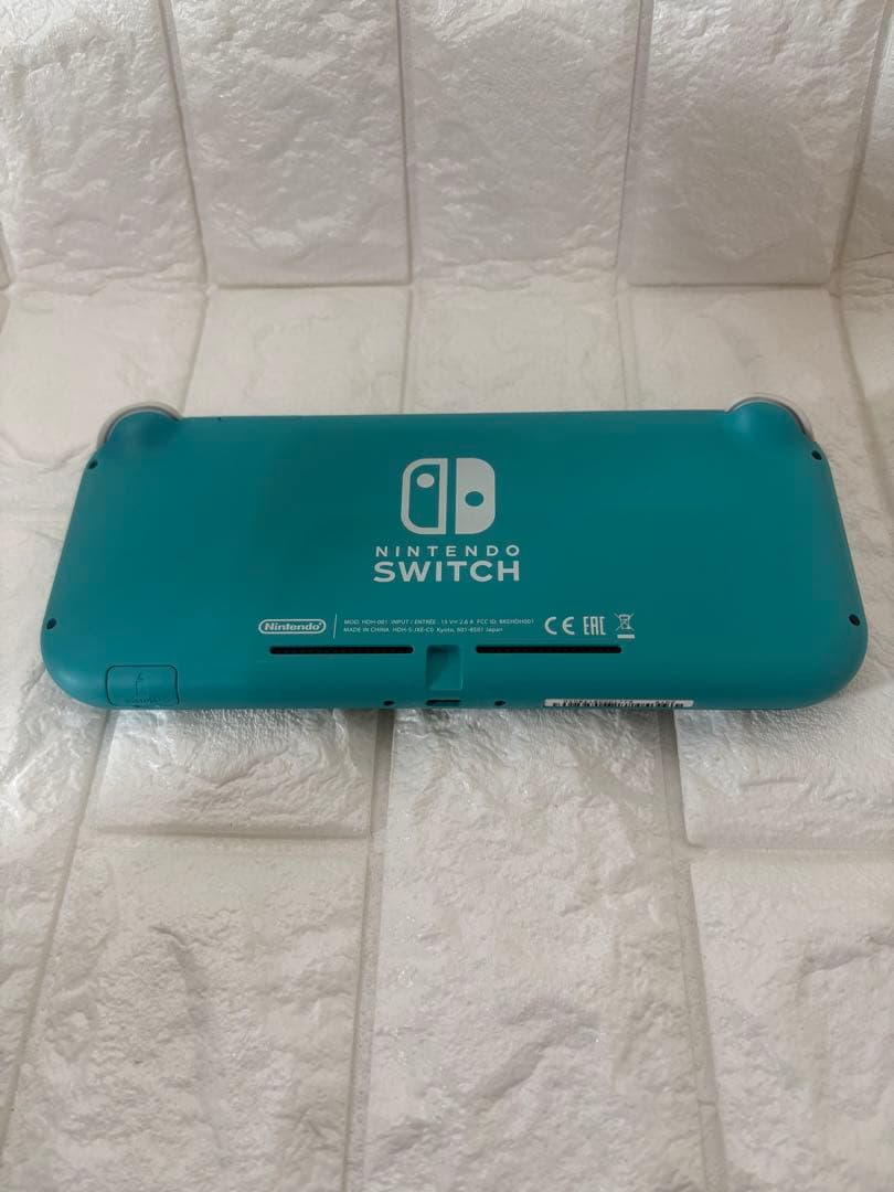 【超美品】NintendoSwitchLite ターコイズ　スイッチライト即発送