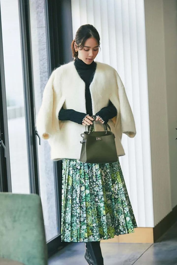 YukiSventen セブンテン　ミディアムコクーンシャギーコート