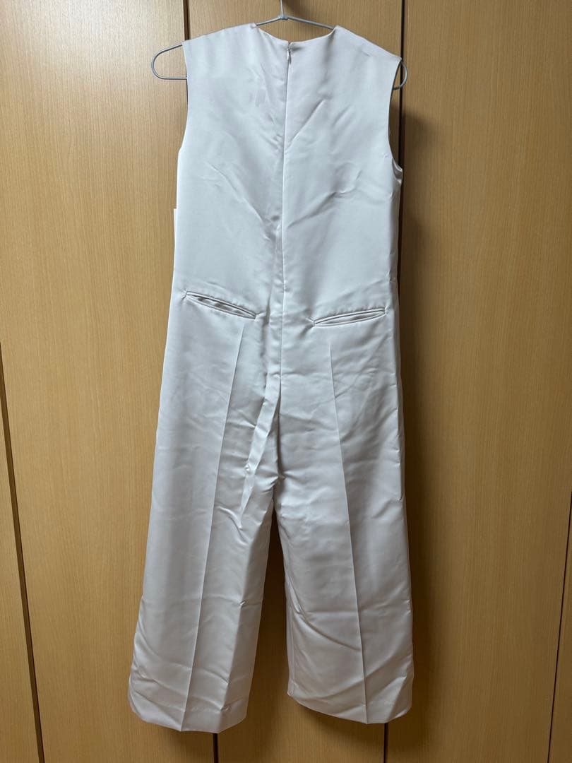 【お得セール】Heveライトグレー ノースリーブ Vネック オールインワン