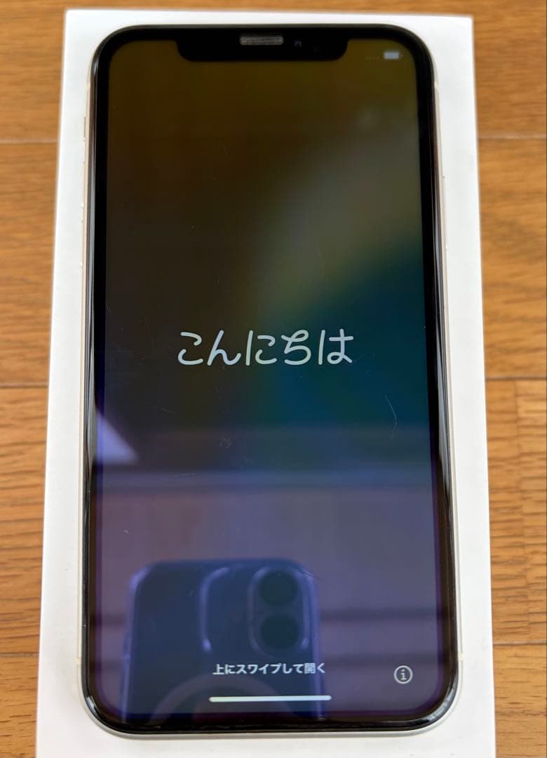 Apple iPhone XR ホワイト