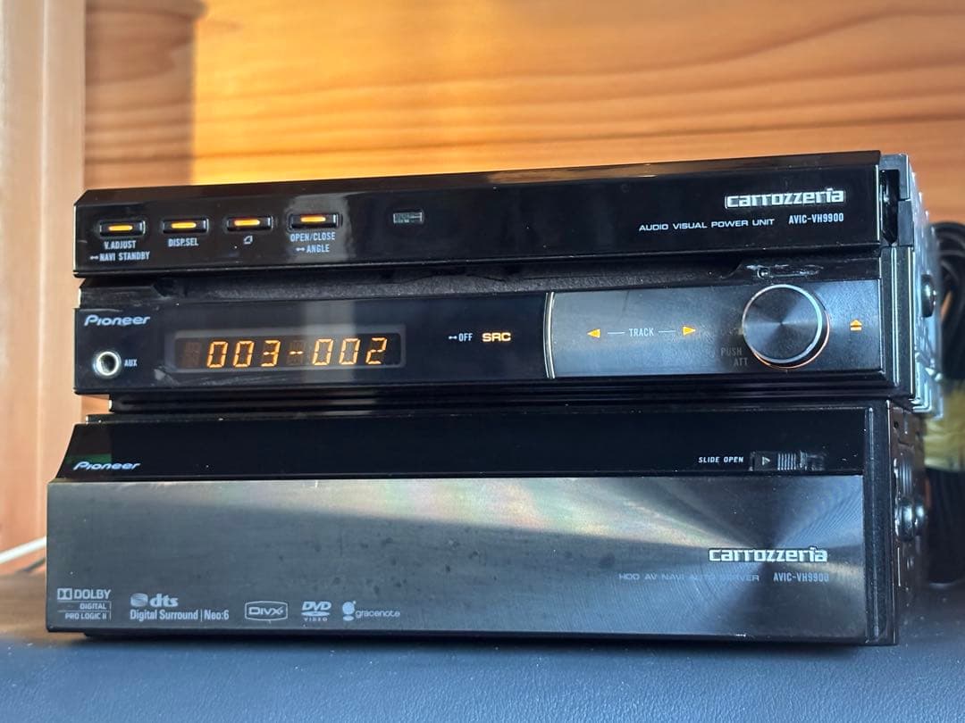 carrozzeria AVIC-VH9900 サイバーナビ　中古品