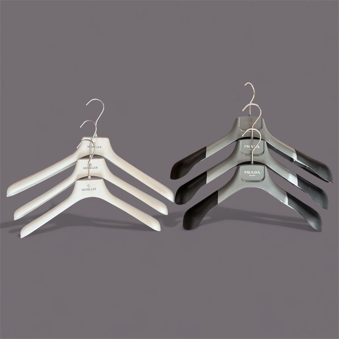 PRADA・MONCLER衣類ハンガーセット サイズ色々