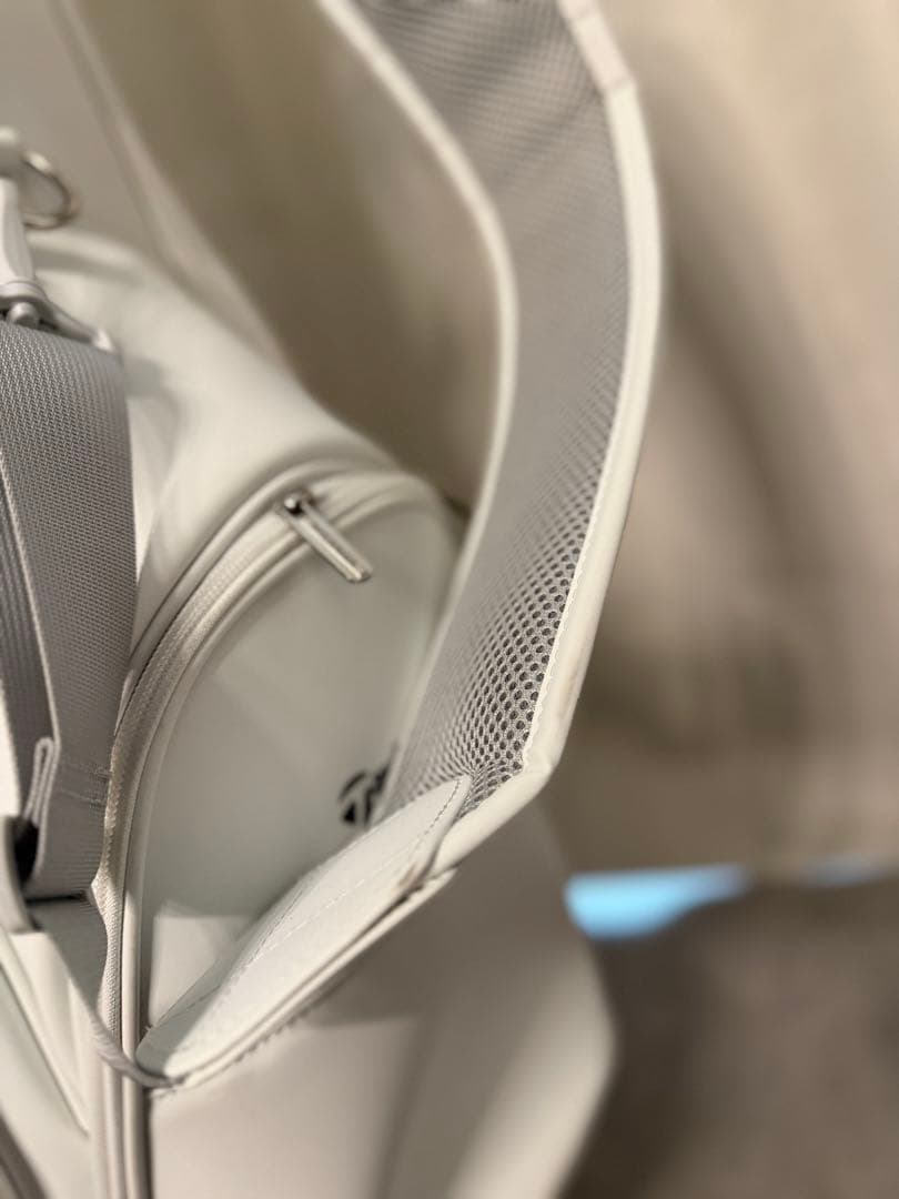 テーラーメイド 202年 キャディバッグ TJ147 白 8.5型