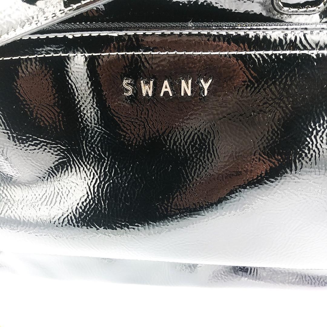 美品 SWANY スワニー　エナメル 小型キャリーケース　黒　送料込　即使用可