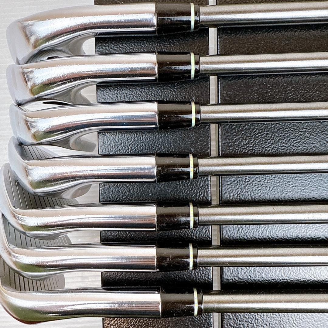 ルーツゴルフ　アーメットインフィニ　アイアンセット　7本　純正カーボン（SR）
