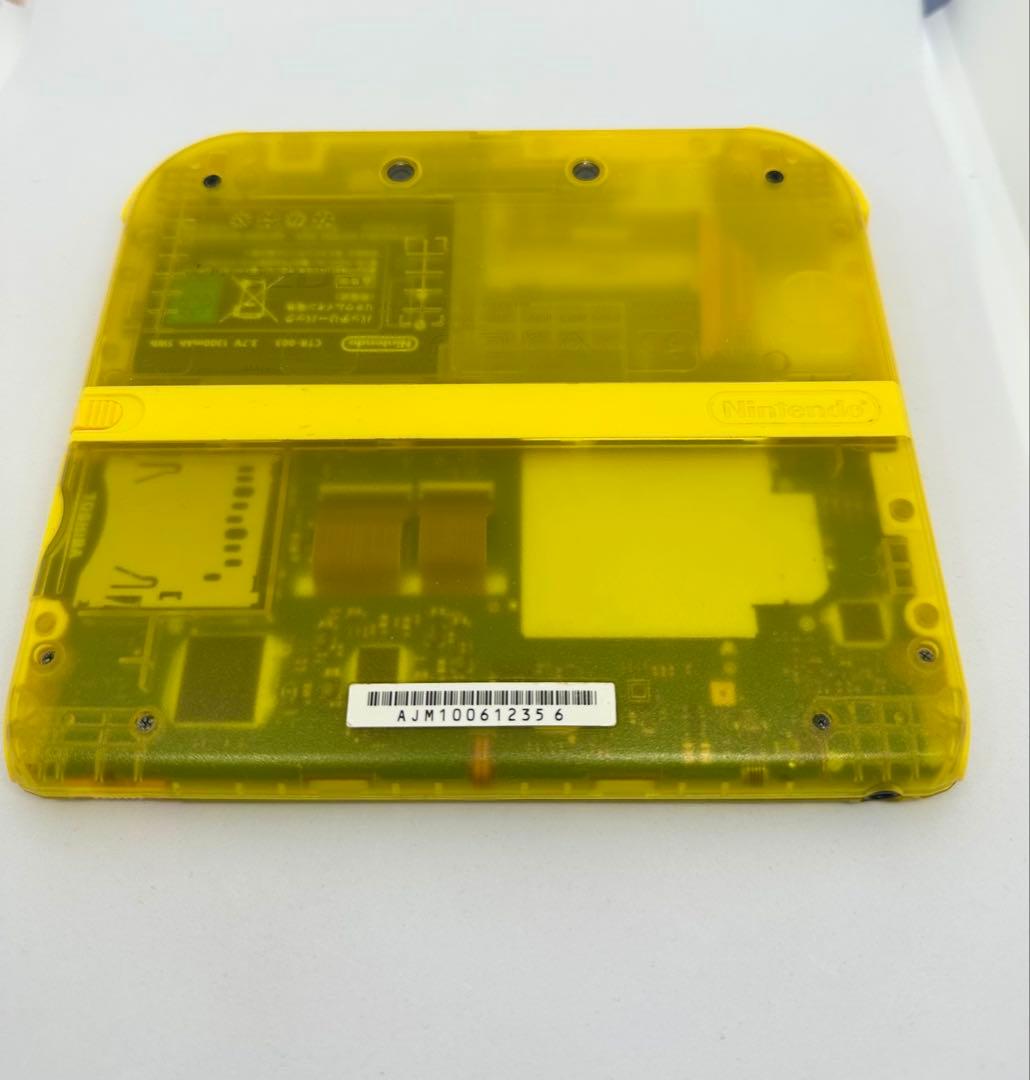 ニンテンドー2DS ポケットモンスター ピカチュウ