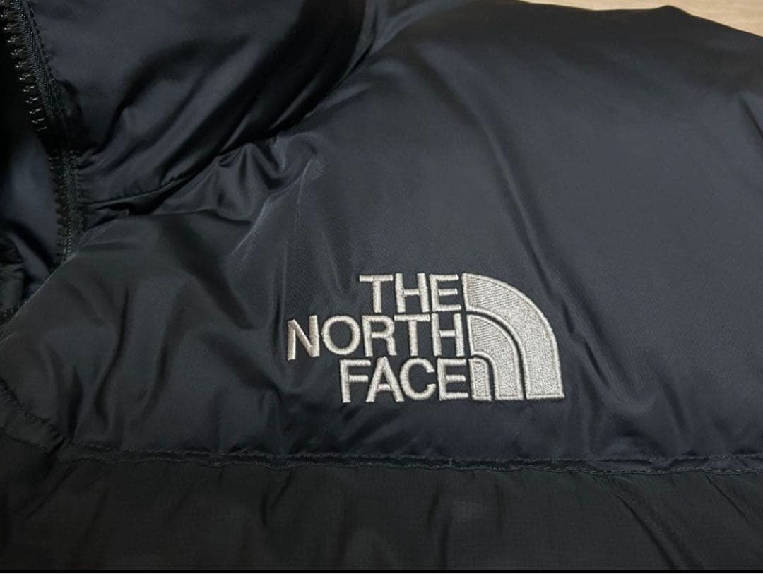 R*M様 レア THE NORTH FACE センター ヌプシ ダウン ベスト