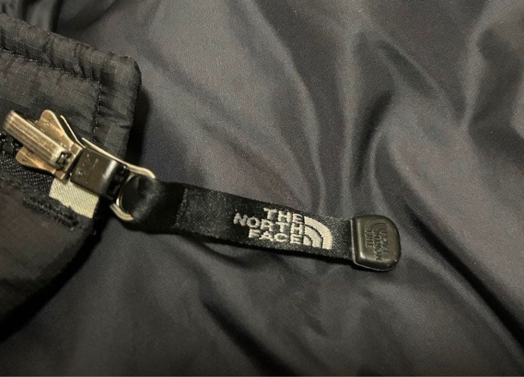 R*M様 レア THE NORTH FACE センター ヌプシ ダウン ベスト