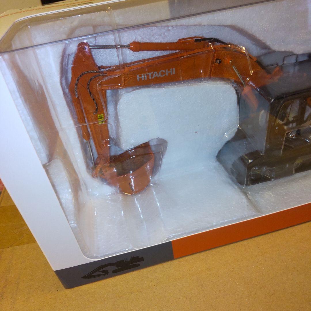 HITACHI ZAXIS490 LCH ミニチュア重機　　1/50