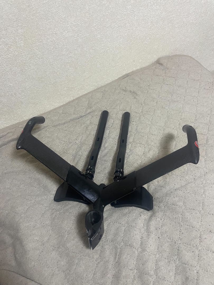 vision ヴィジョン　TTバー　ハンドル ロードバイク　アルカーボン