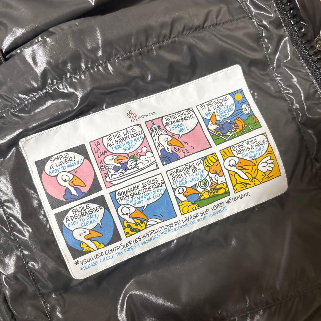 【極美品】MONCLER モンクレール メンズ ダウンベスト ジャケット 黒