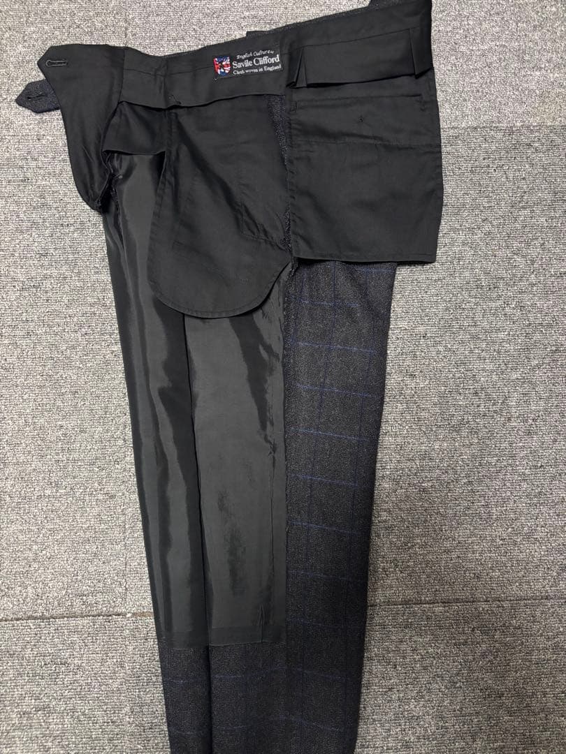 ★本日限定特価★ Brilla per ilgusto ウィンドウペーンスーツ