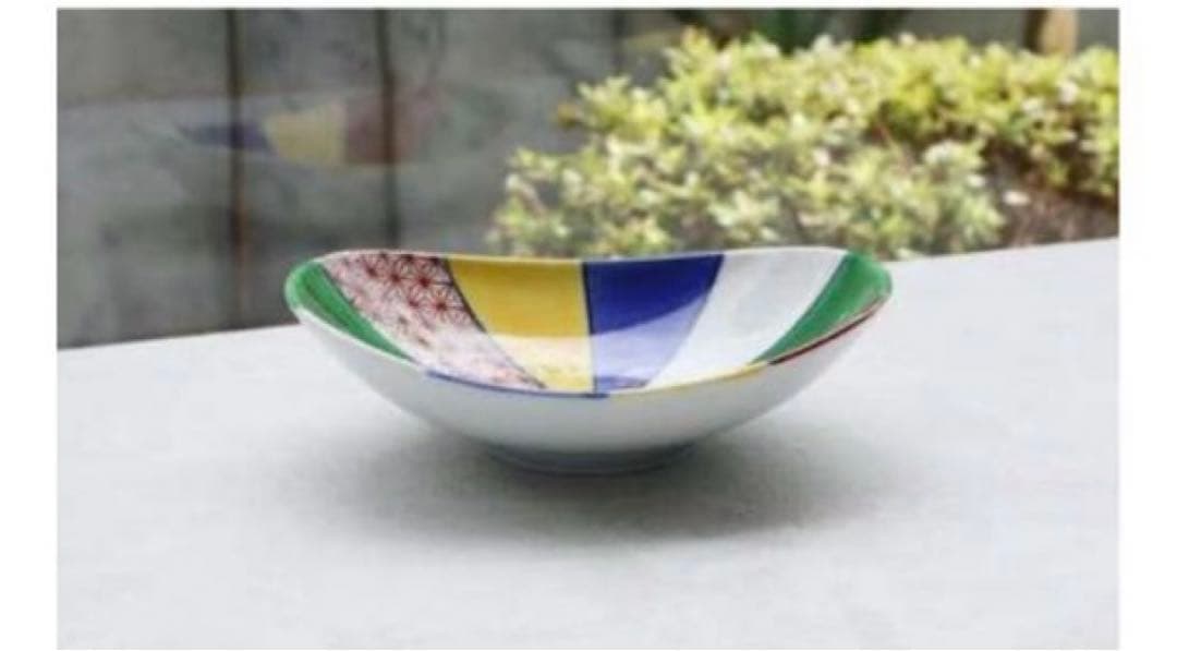 新品未使用　有田焼 紙風船両上り小判皿２枚セット②