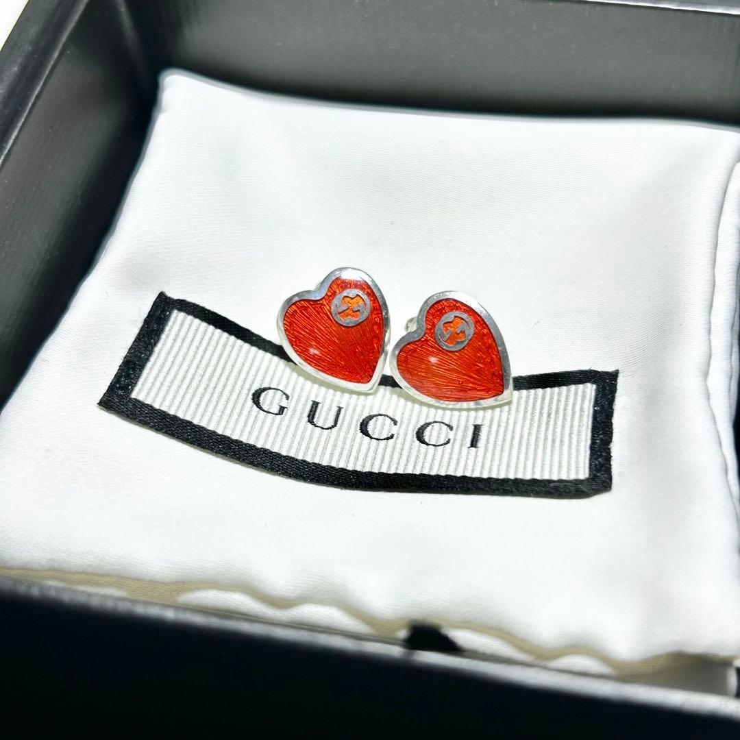 GUCCI グッチ　インターロッキング　エナメル　レッド　ハート　ピアス　両耳