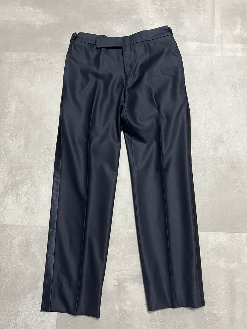 tomorrowland トゥモローランド　タキシード