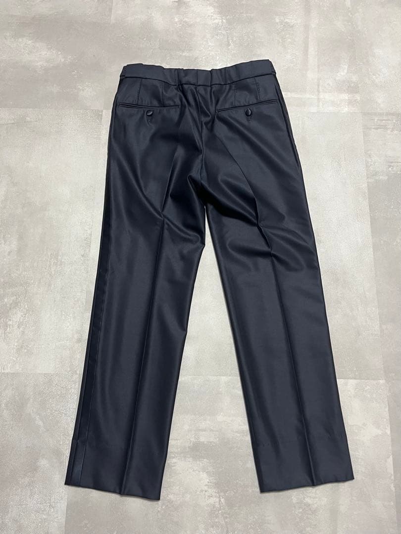 tomorrowland トゥモローランド　タキシード