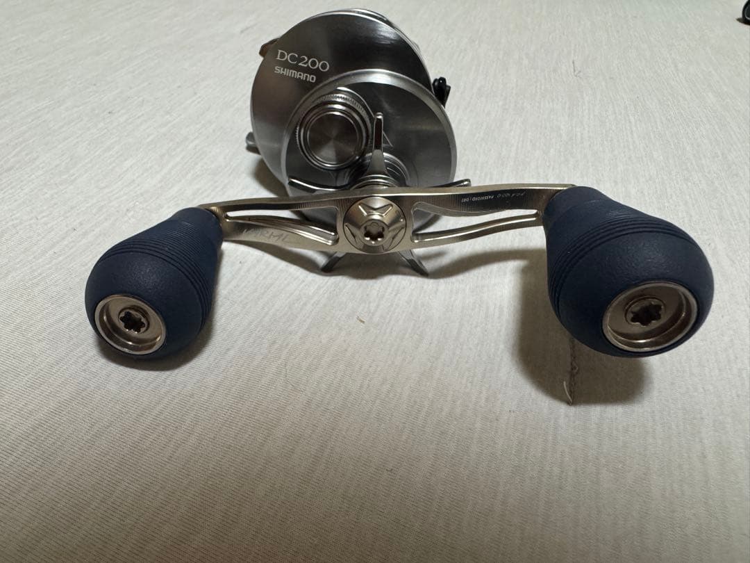 シマノ カルカッタ コンクエスト DC 200 バリアル100