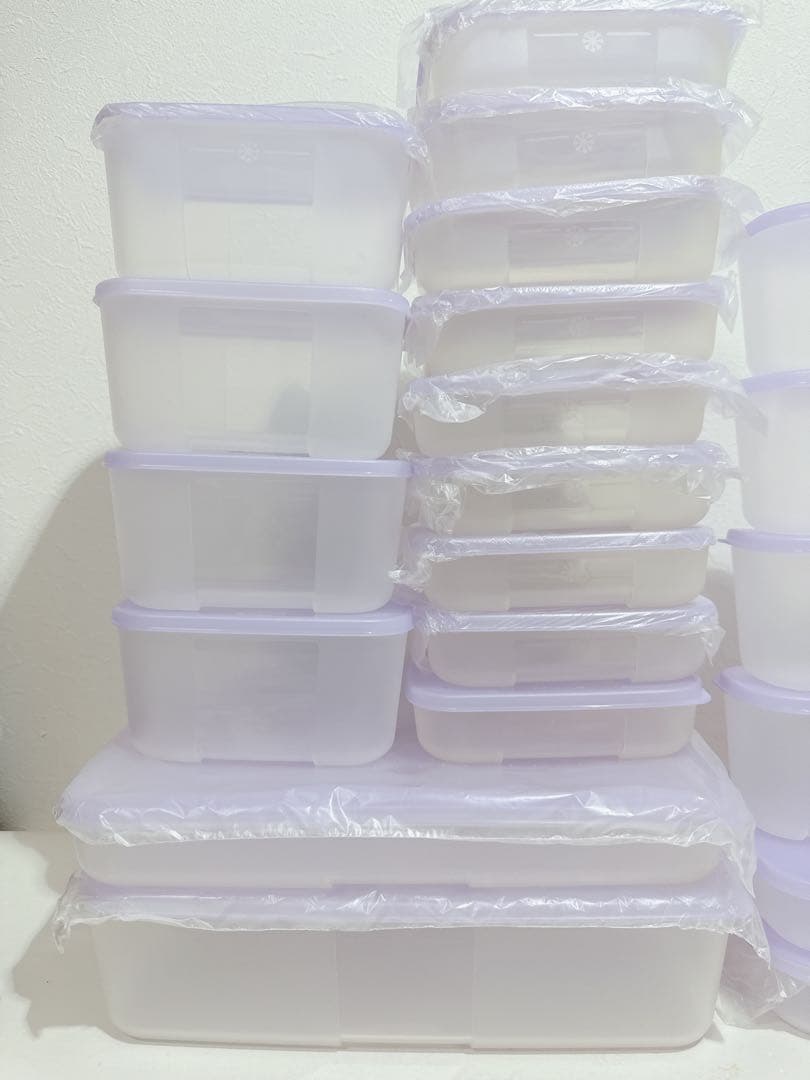 新品　Tupperware フリーザーメイト　パープル　28点セット ①