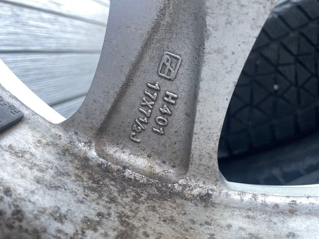 ホイール4本セット 17×7.5 +24 139.7 6H ホイールのみです。