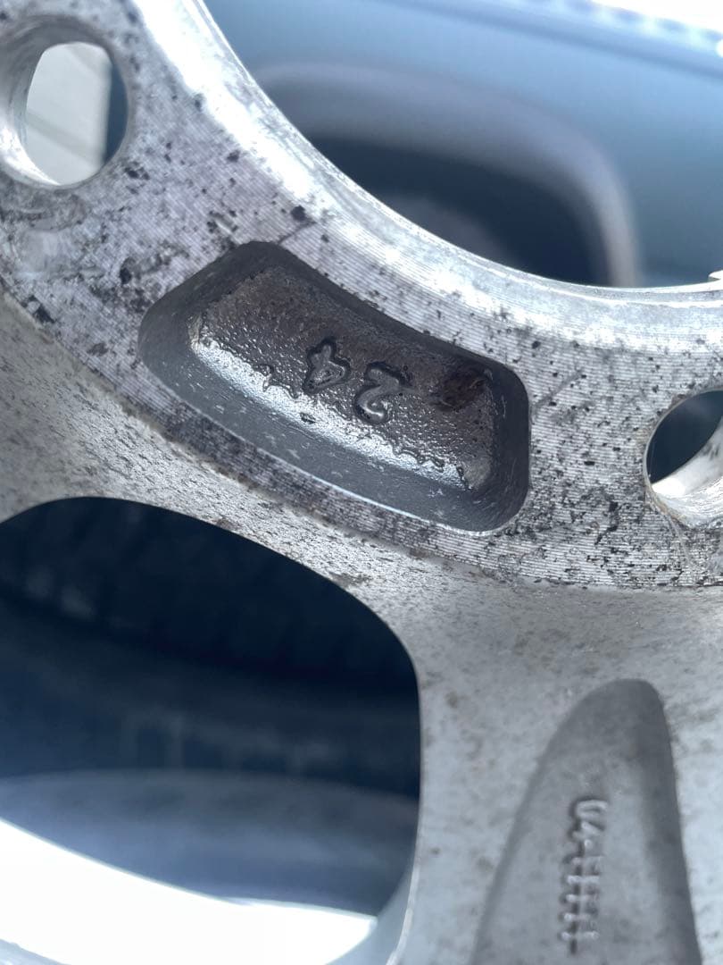 ホイール4本セット 17×7.5 +24 139.7 6H ホイールのみです。