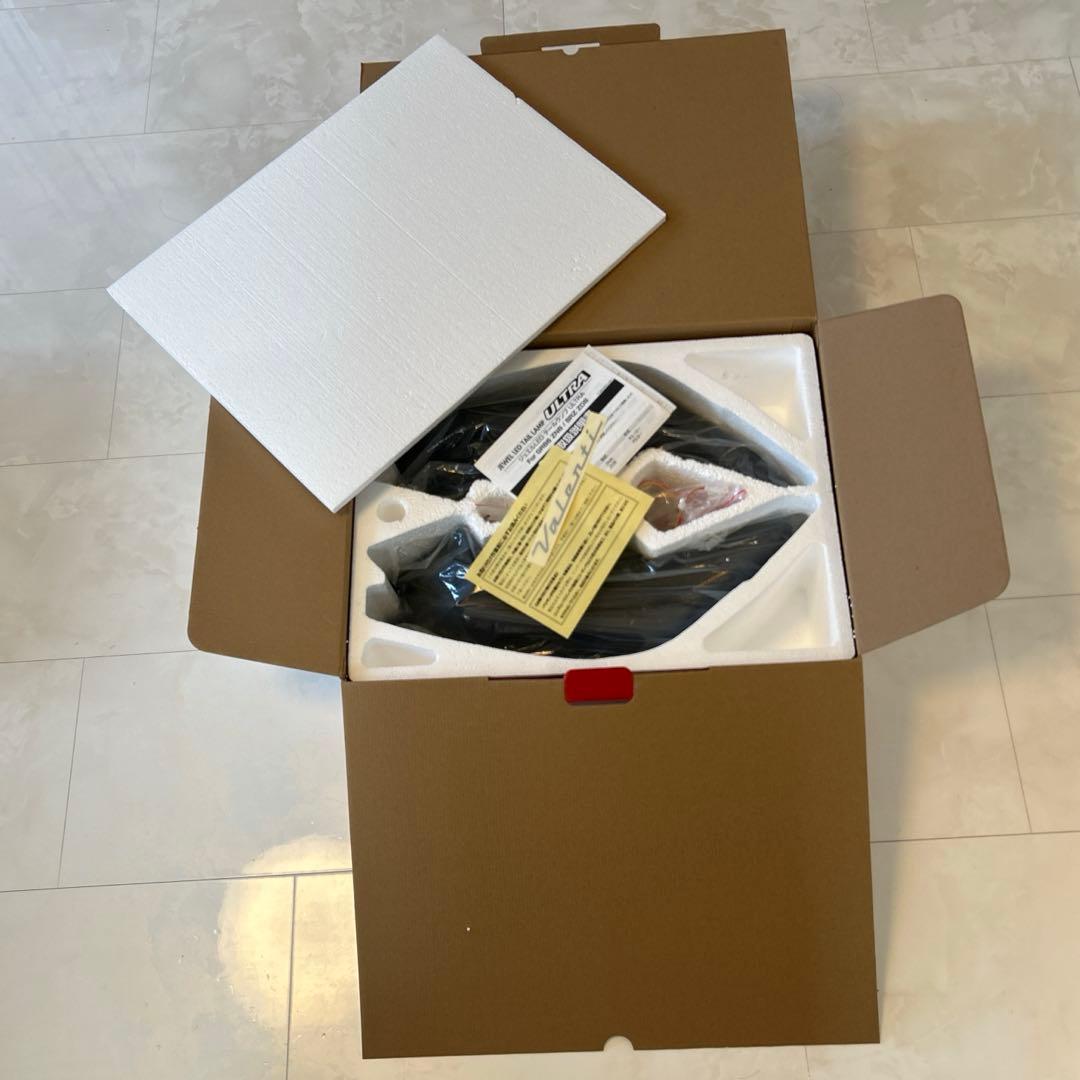 《13日最終特価》VALENTI　GR86　BRZ　ジュエル　LEDテールランプ