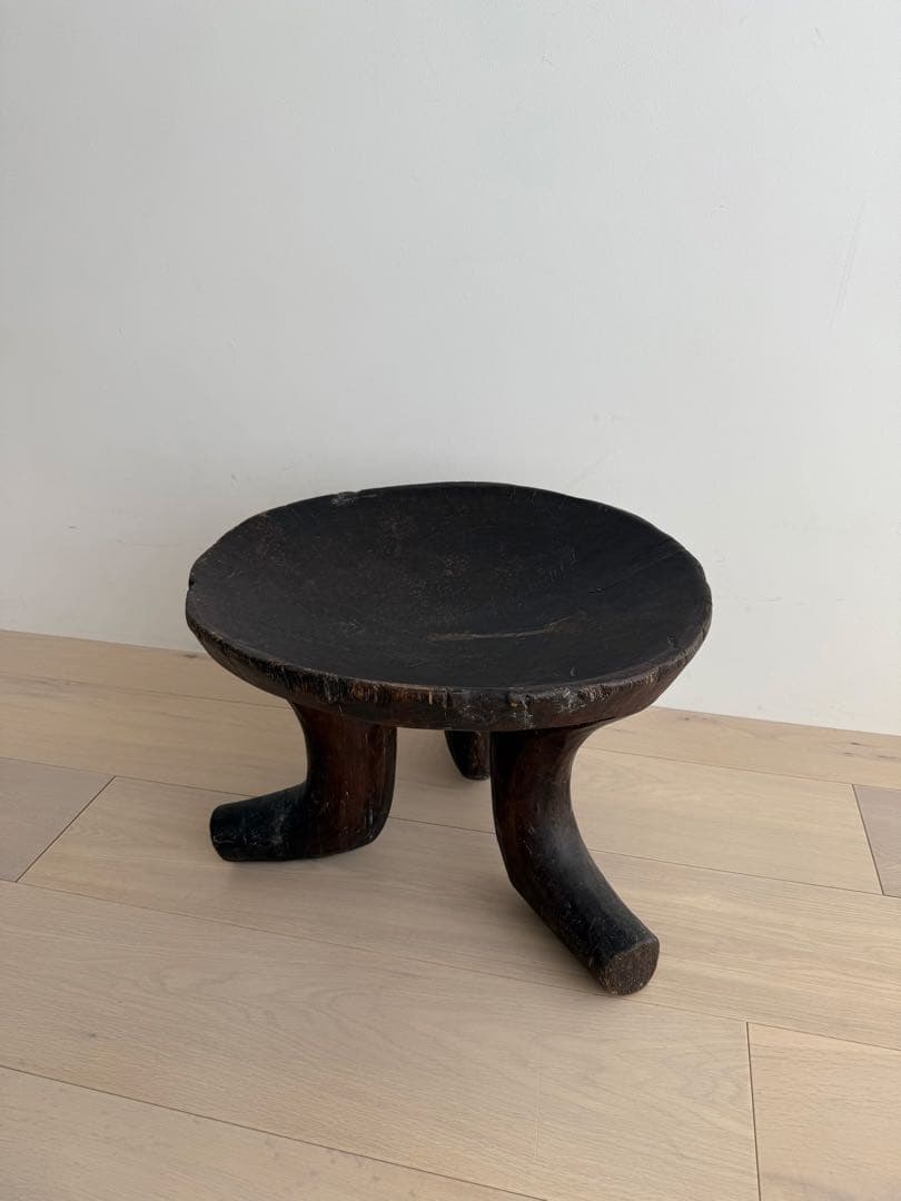 ライトイヤーズLIGHTYEARS 丸型スツール アフリカTUTSI STOOL