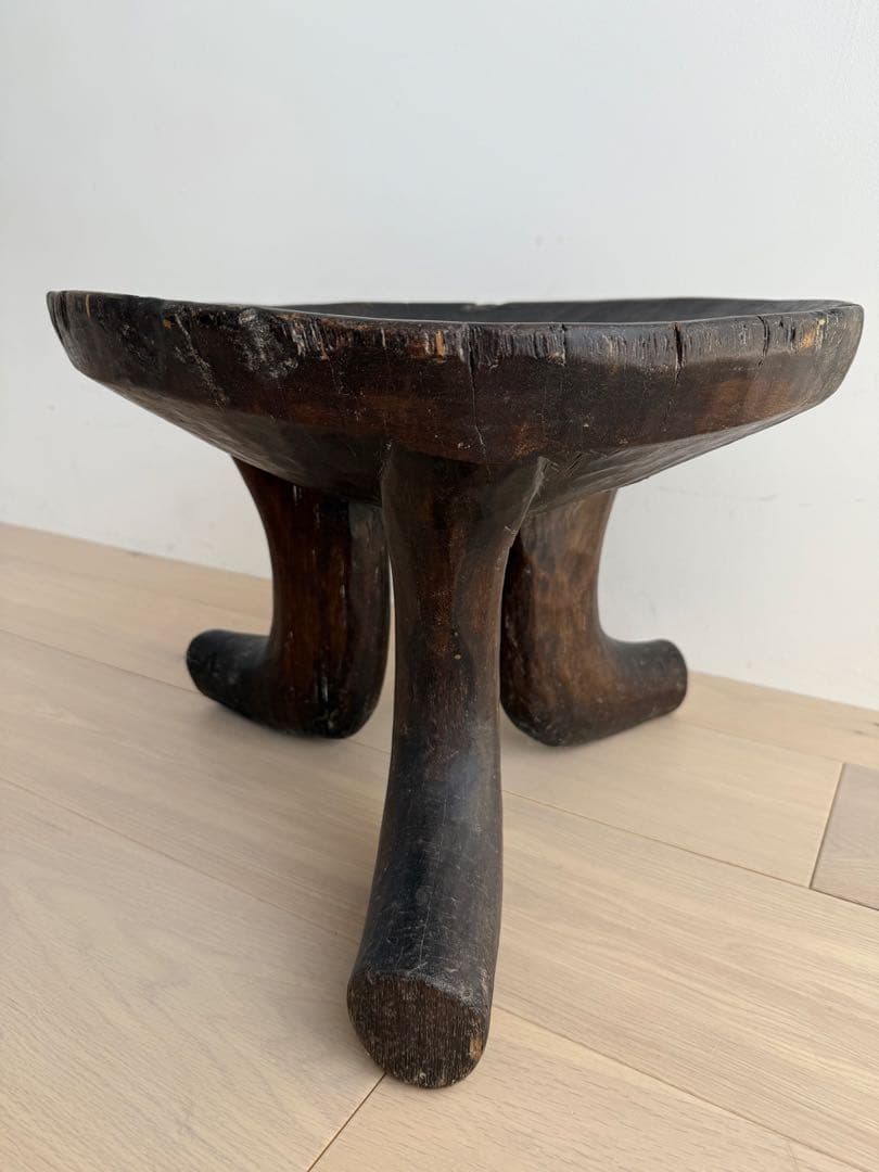 ライトイヤーズLIGHTYEARS 丸型スツール アフリカTUTSI STOOL