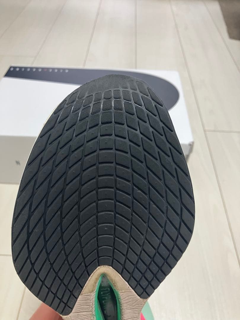 Nike ヴェイパーフライnext%4 サイズ26.5