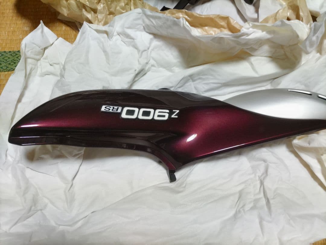 KAWASAKI Z900RS 純正品　タンク　カウル　フェンダー