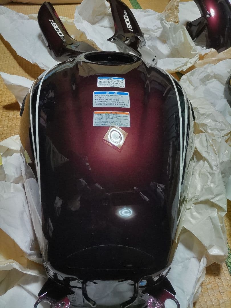 KAWASAKI Z900RS 純正品　タンク　カウル　フェンダー