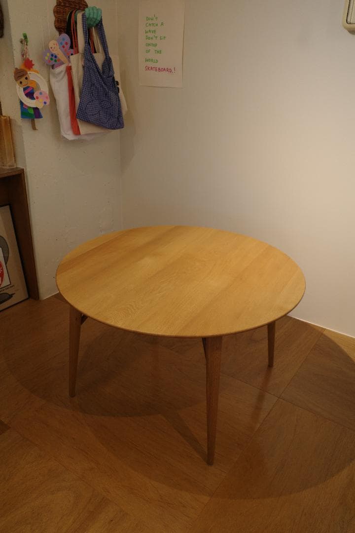 [直接引取可]日進木工 ダイニングテーブル ラウンド 無垢材 定価20万 北欧