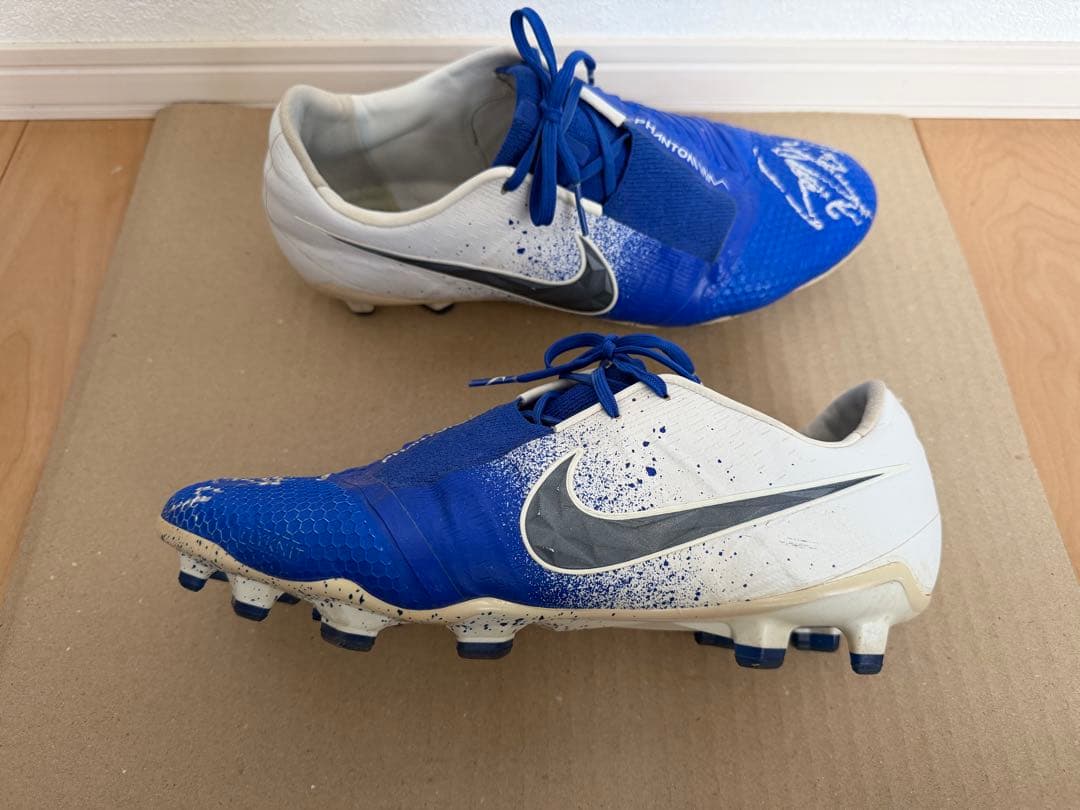 サイン入りスパイク　菅大輝選手　北海道コンサドーレ札幌