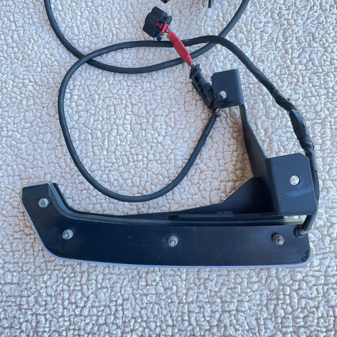 ぽ*む様 Jeep ラングラー JL DRL シーケンシャル デイライト