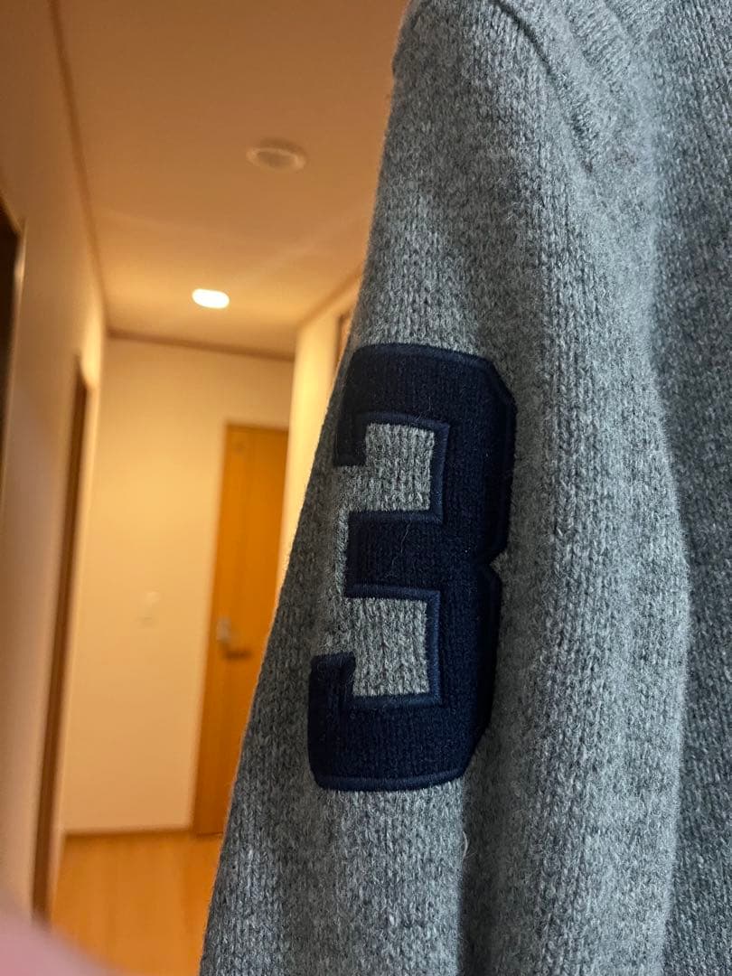 超美品　ラルフローレンのジップアップニット