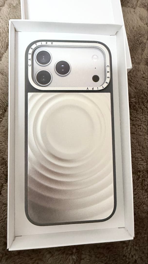 CASETiFY メタル ウェーブ iPhone 17 Pro Max ケース