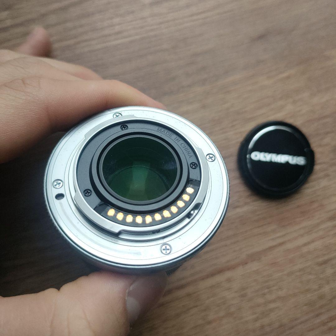 OLYMPUS 45mm f/1.8 単焦点レンズ